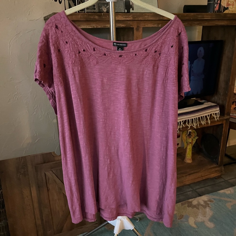 New Directions short sleeve top
